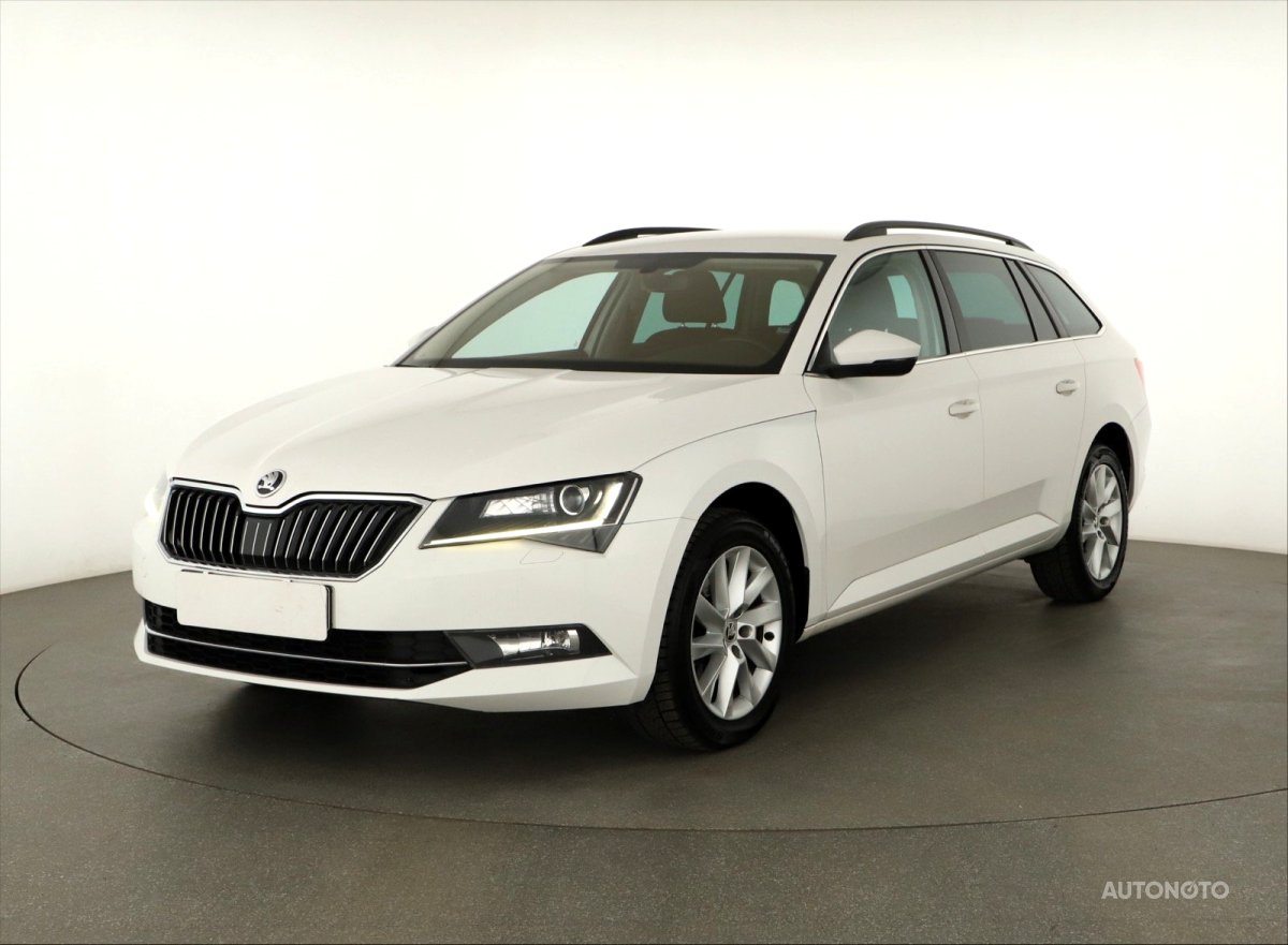 Škoda Superb, 2017 - pohled č. 3