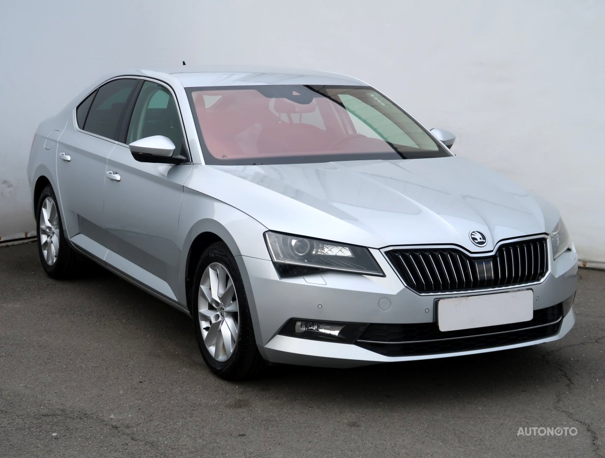 Škoda Superb, 2018 - celkový pohled
