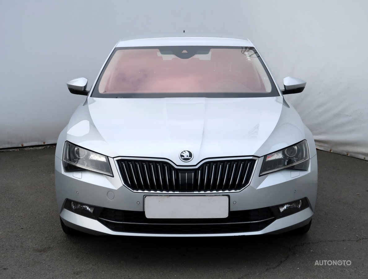 Škoda Superb, 2018 - pohled č. 2