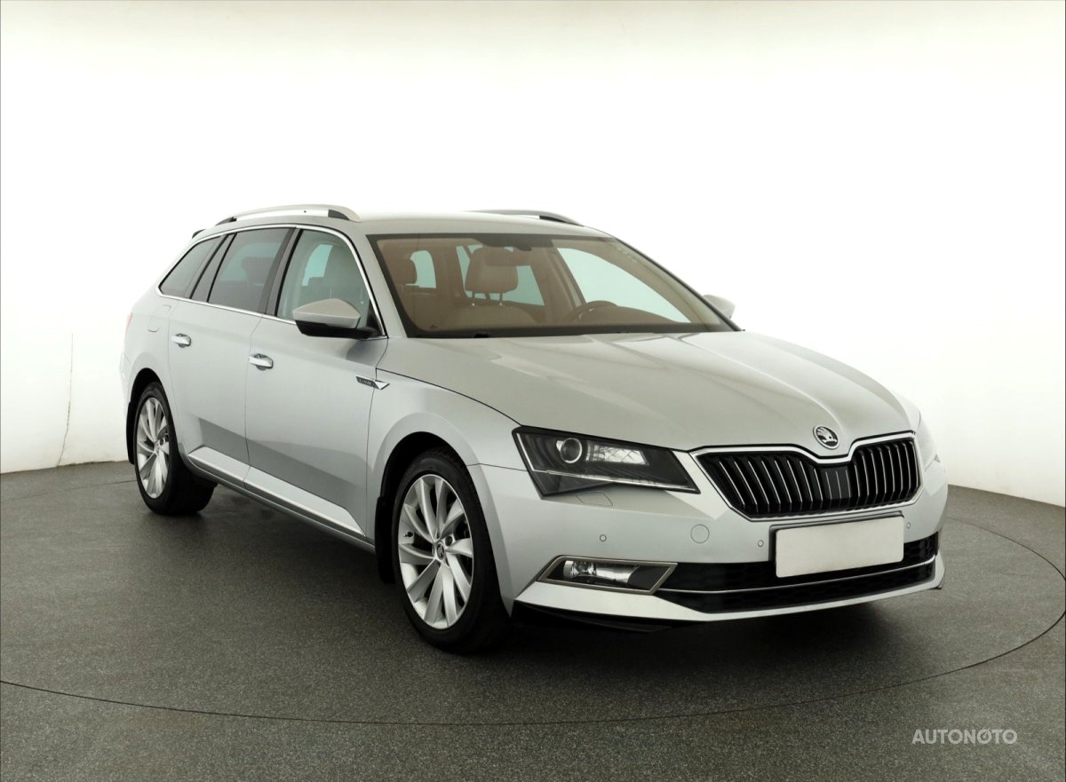 Škoda Superb, 2016 - celkový pohled