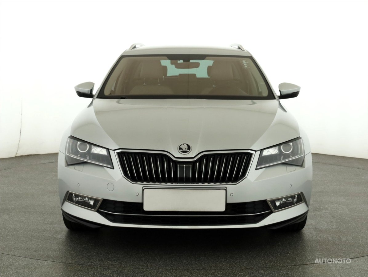 Škoda Superb, 2016 - pohled č. 2