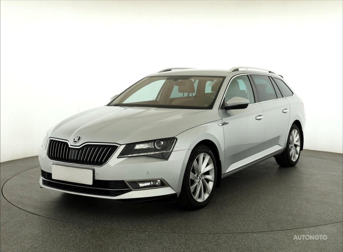 Škoda Superb, 2016 - pohled č. 3