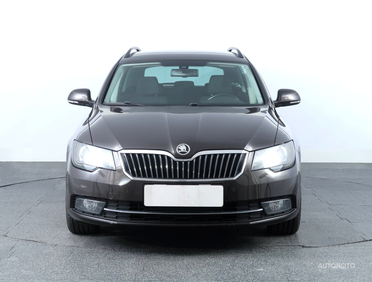 Škoda Superb, 2015 - pohled č. 2