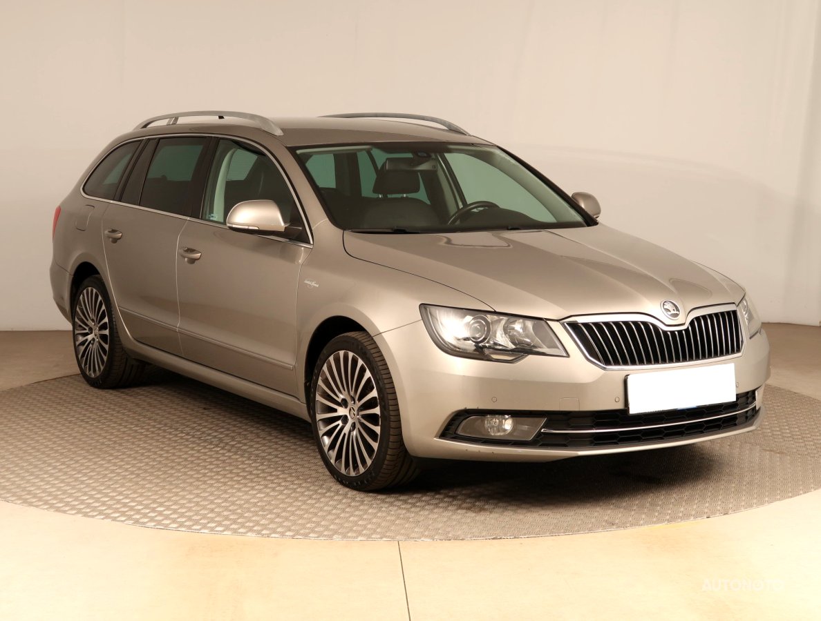 Škoda Superb, 2014 - pohled č. 1