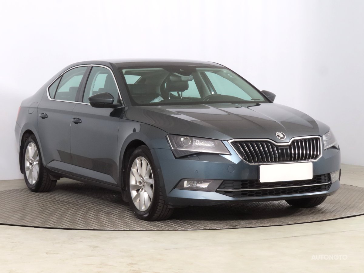 Škoda Superb, 2018 - celkový pohled
