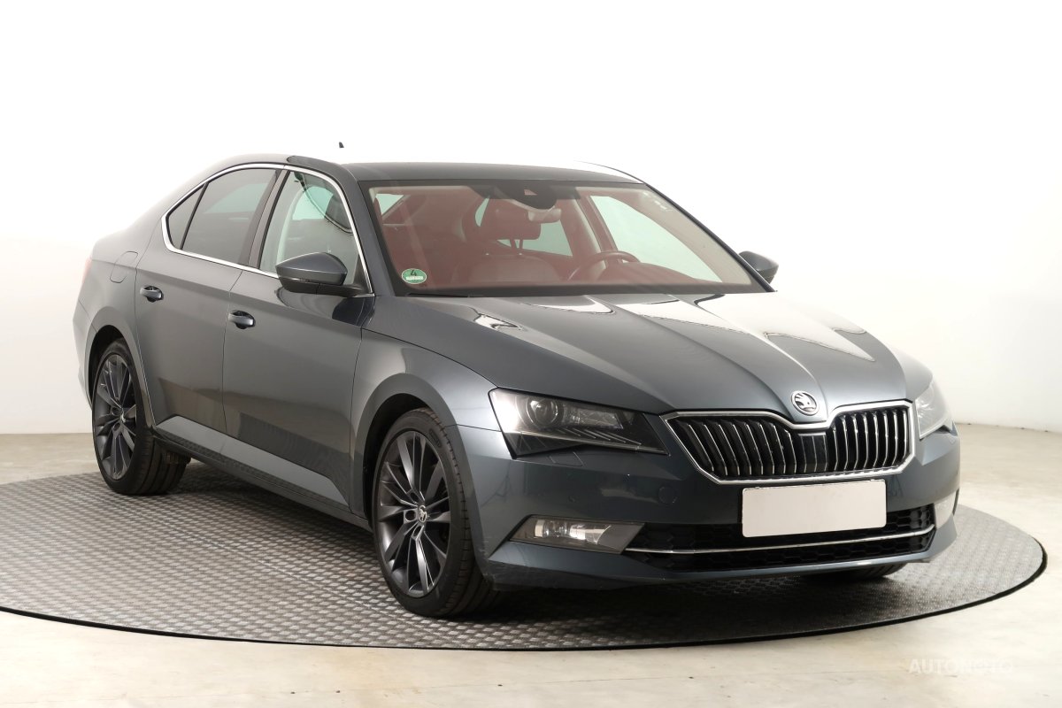 Škoda Superb, 2018 - celkový pohled