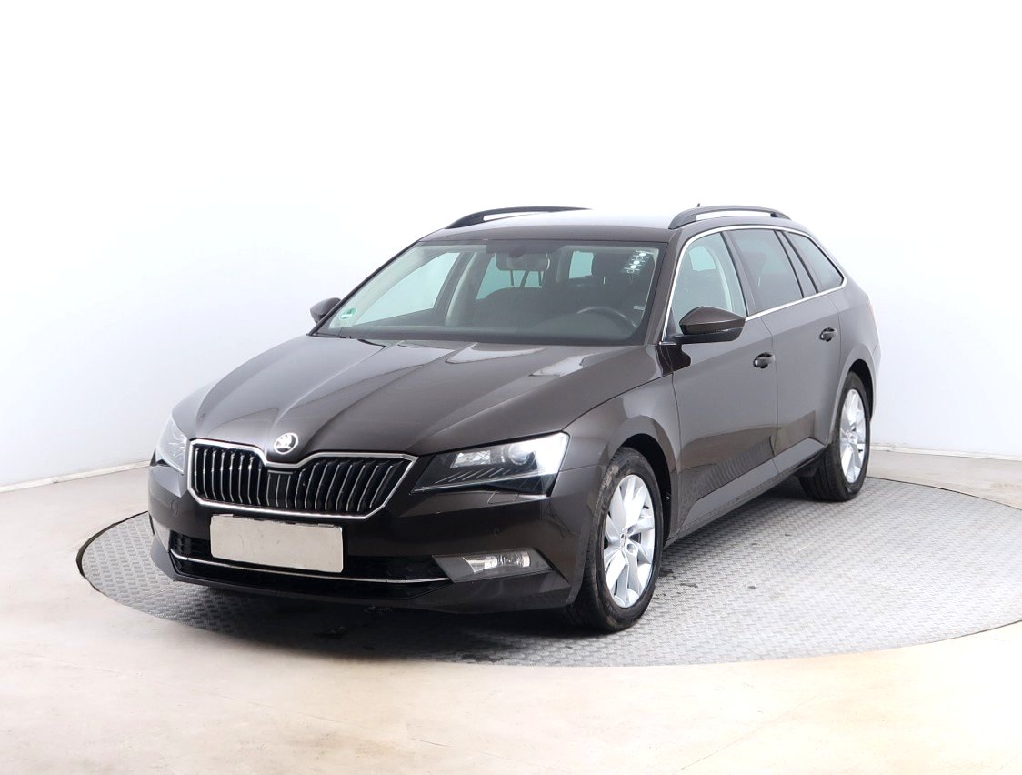 Škoda Superb, 2016 - pohled č. 3