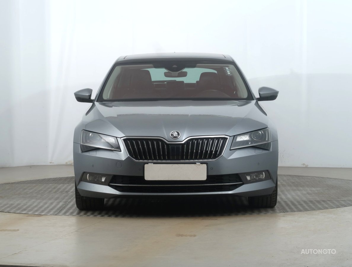 Škoda Superb, 2018 - pohled č. 2