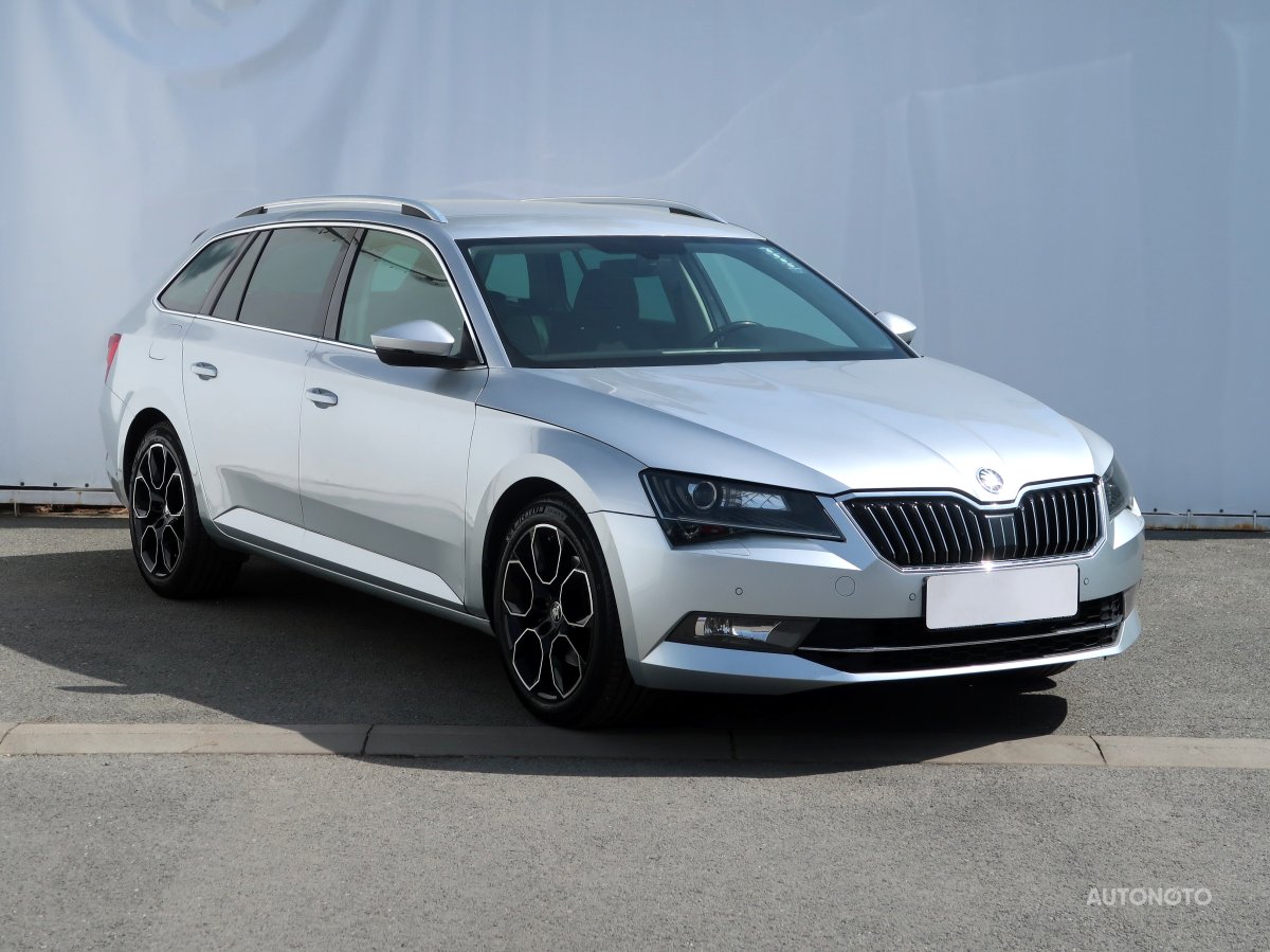 Škoda Superb, 2018 - celkový pohled