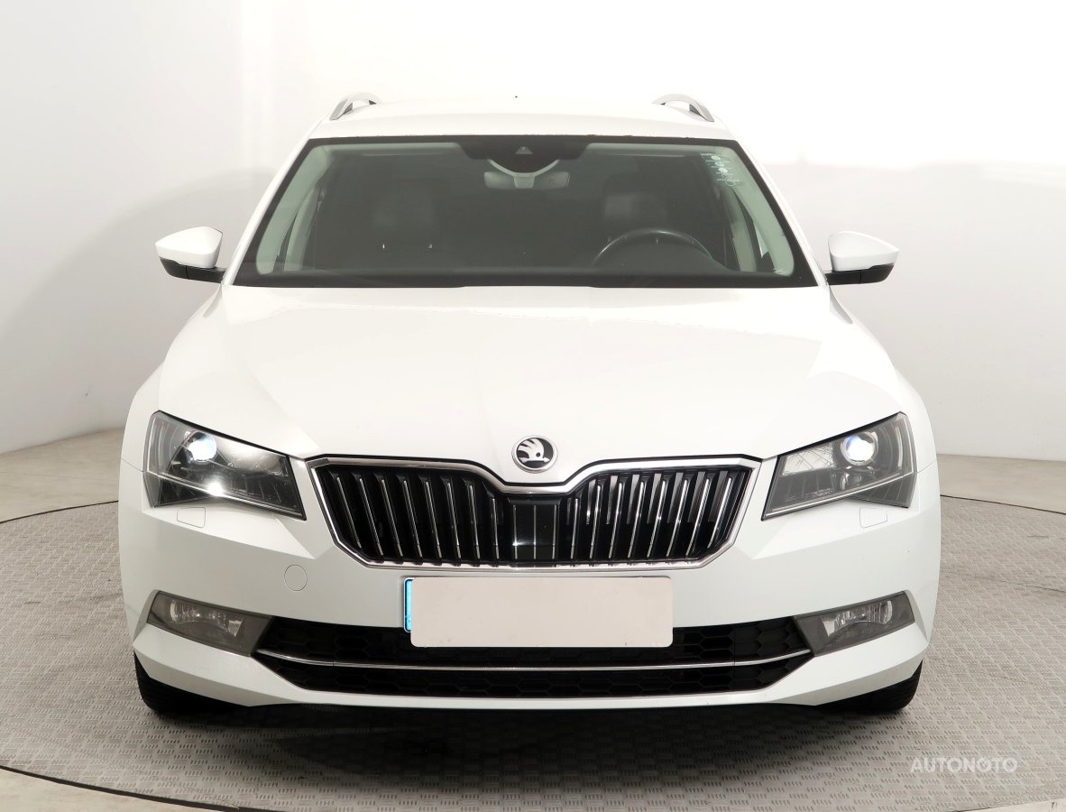 Škoda Superb, 2016 - pohled č. 2