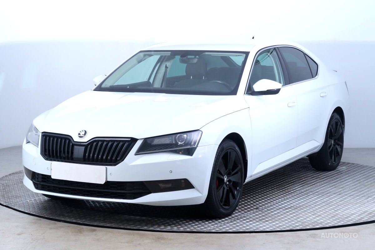 Škoda Superb, 2017 - pohled č. 3