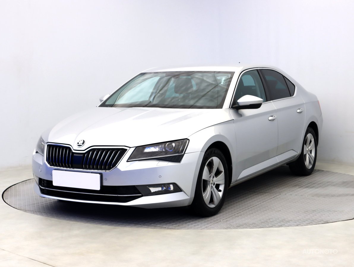 Škoda Superb, 2016 - pohled č. 3