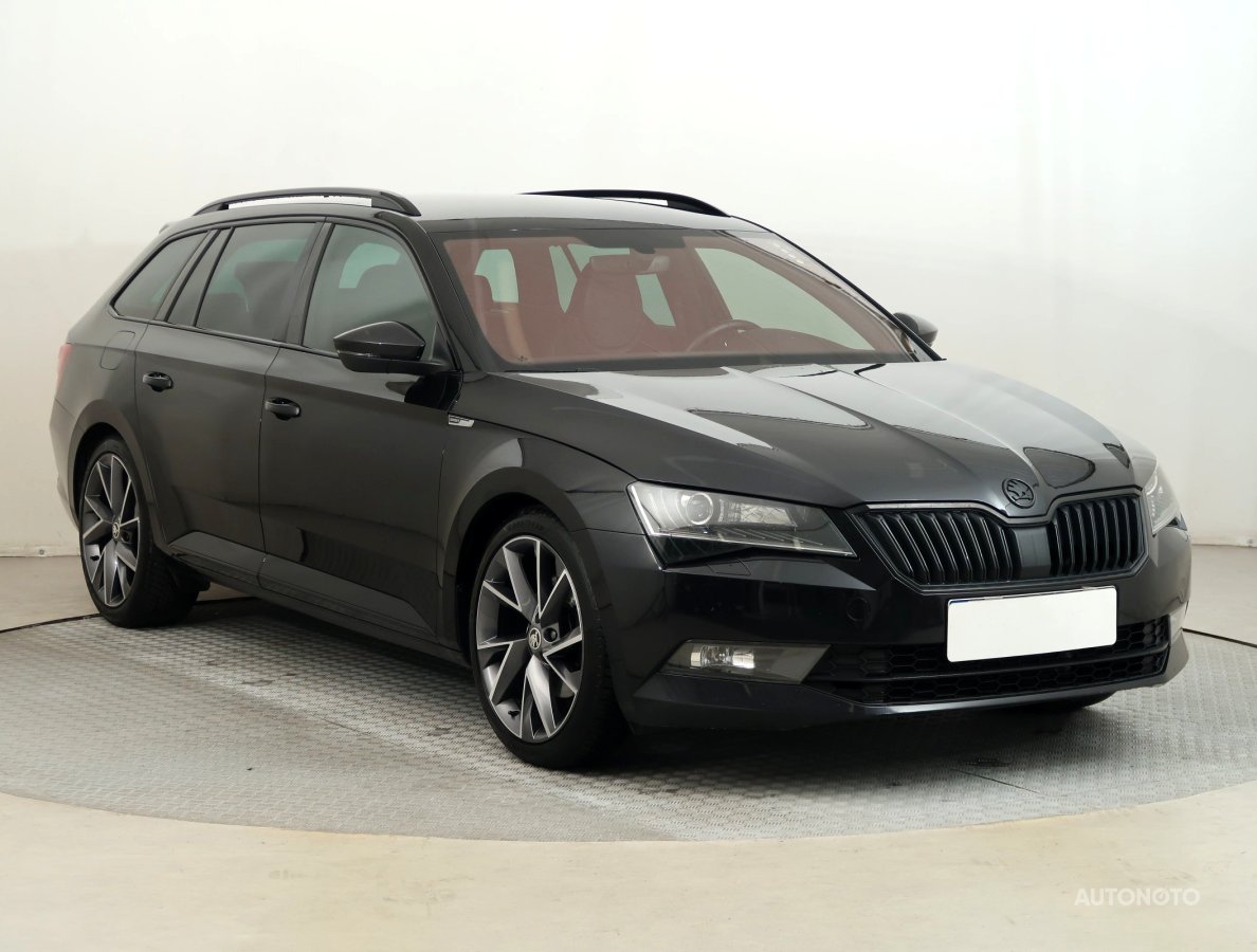 Škoda Superb, 2018 - celkový pohled