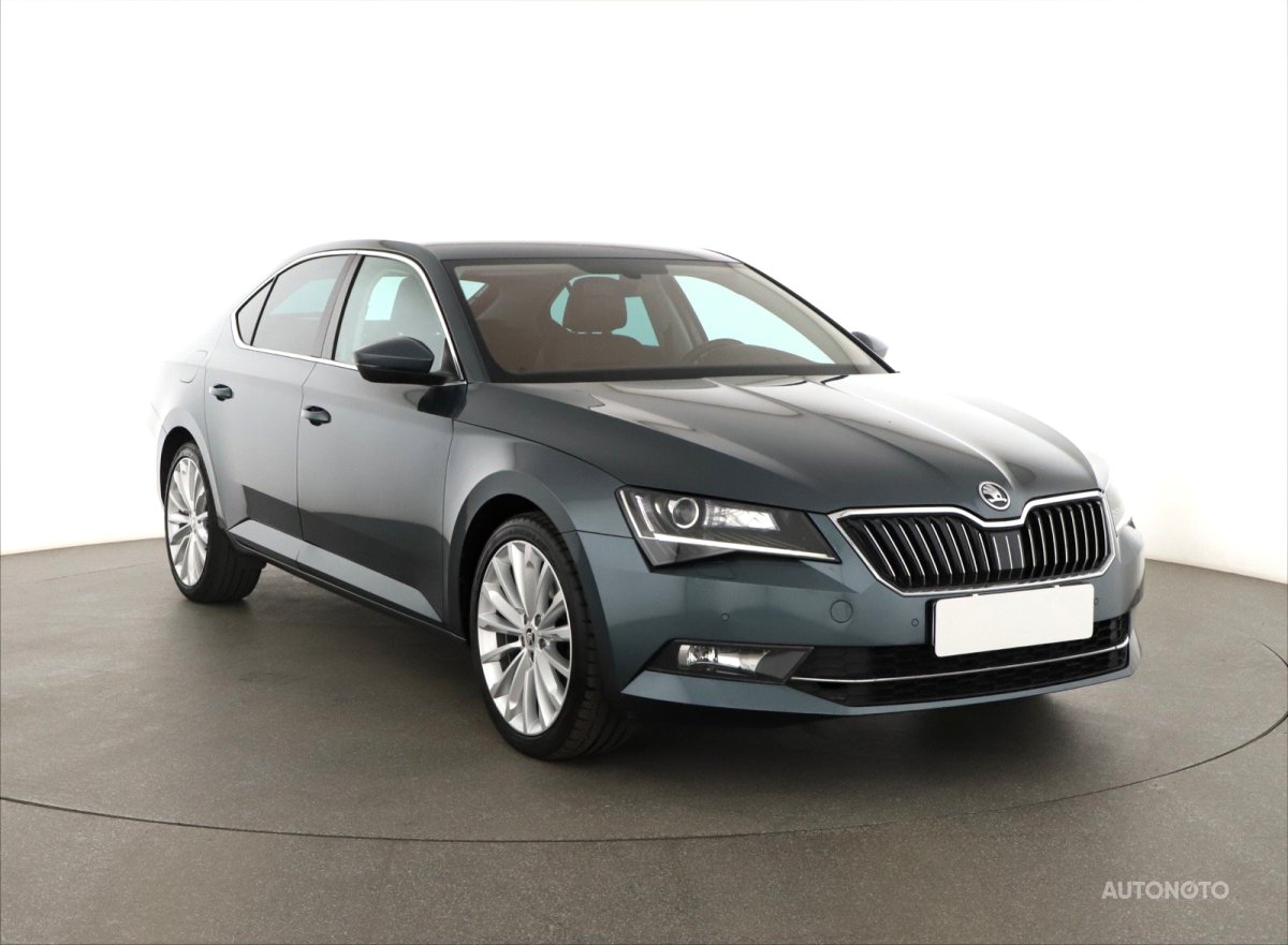 Škoda Superb, 2016 - celkový pohled