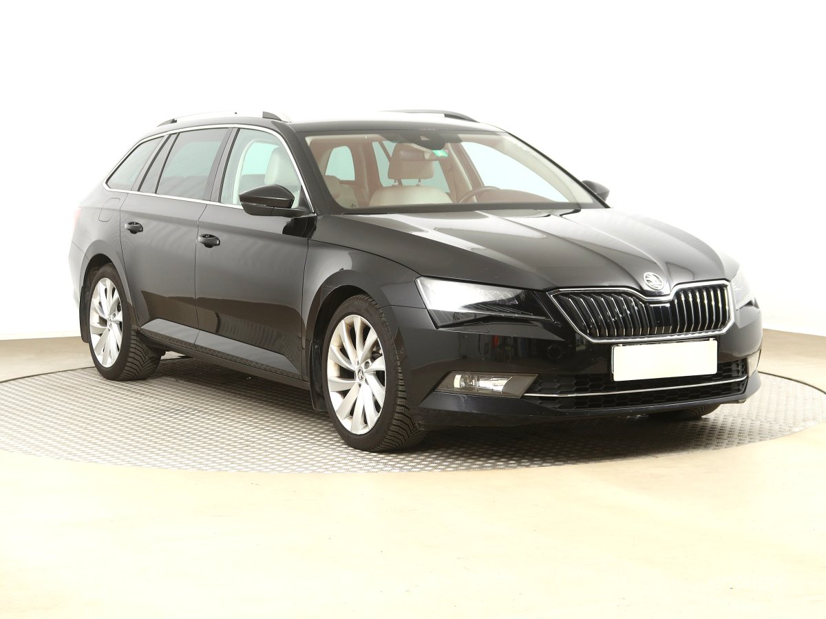 Škoda Superb, 2016 - celkový pohled