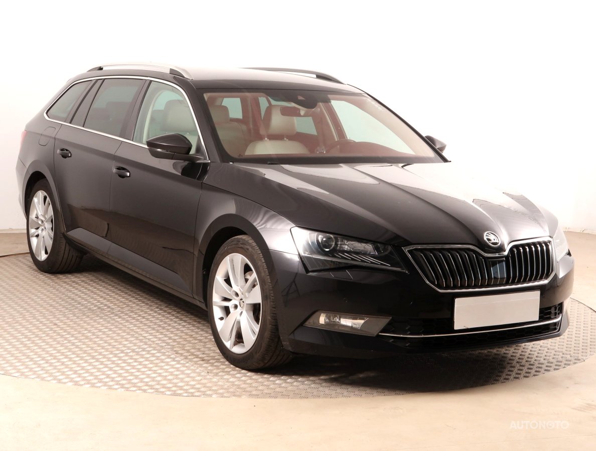 Škoda Superb, 2017 - celkový pohled