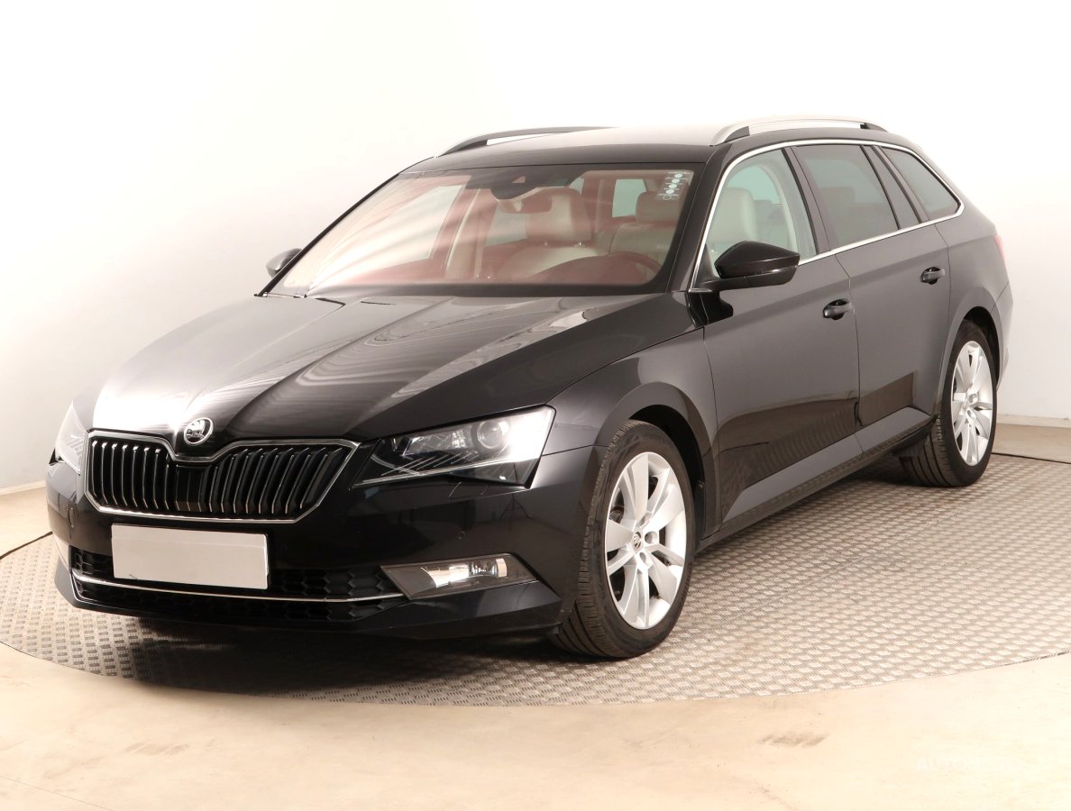 Škoda Superb, 2017 - pohled č. 3