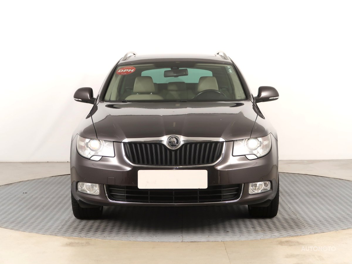 Škoda Superb, 2010 - pohled č. 2