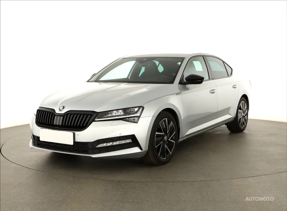 Škoda Superb, 2024 - pohled č. 3