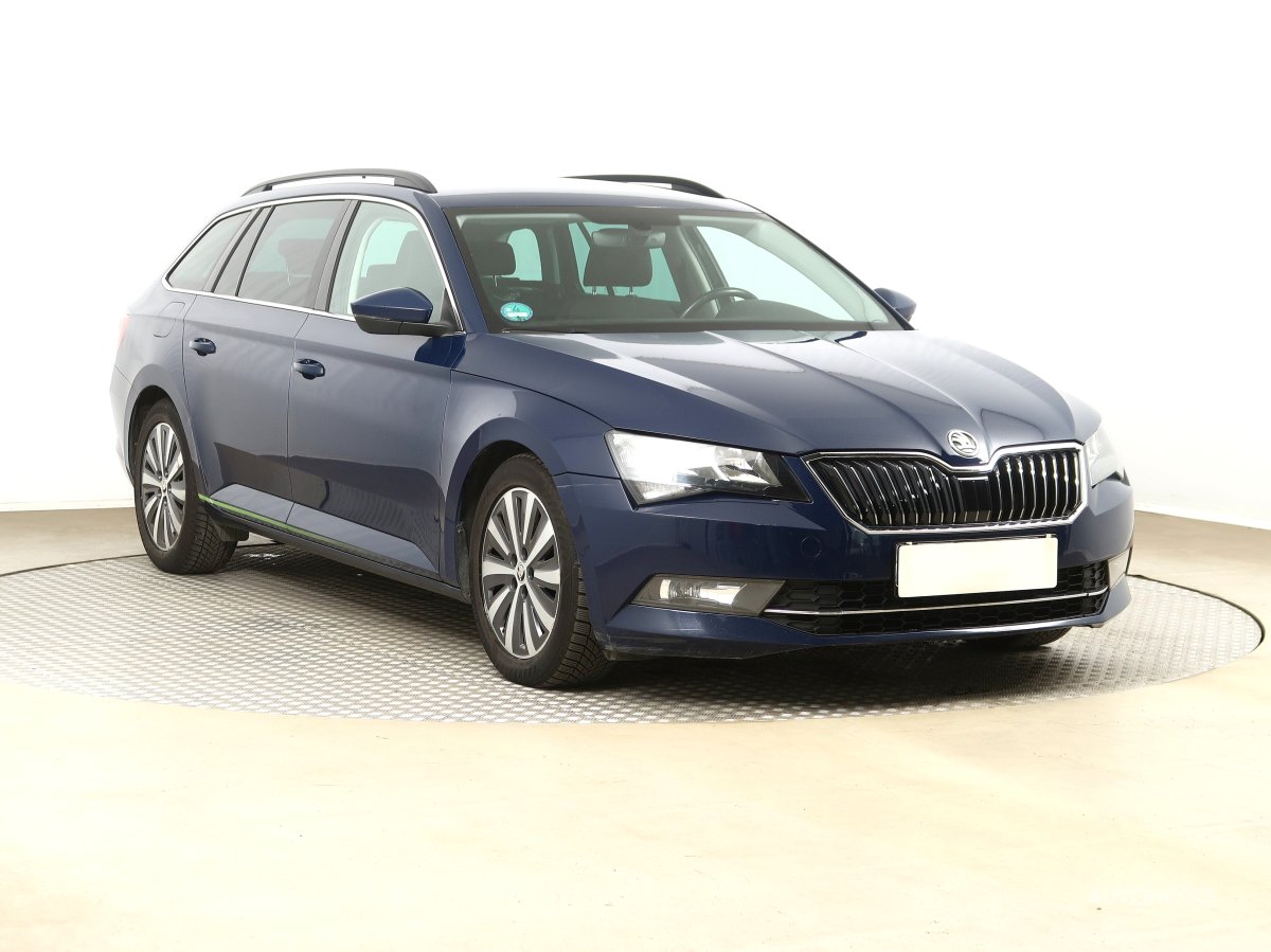 Škoda Superb, 2017 - celkový pohled