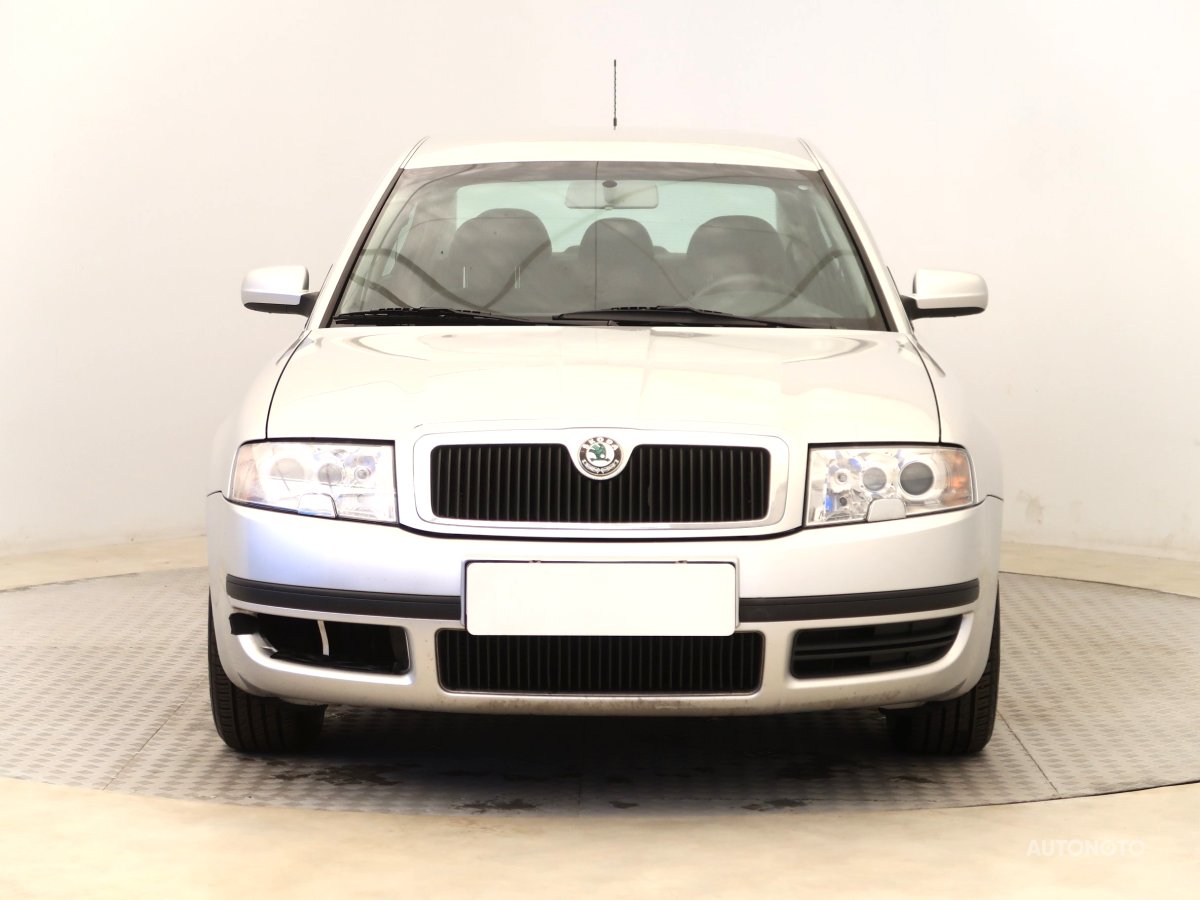 Škoda Superb, 2006 - pohled č. 2