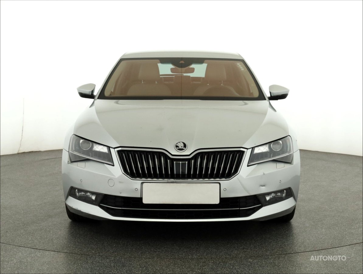 Škoda Superb, 2016 - pohled č. 2