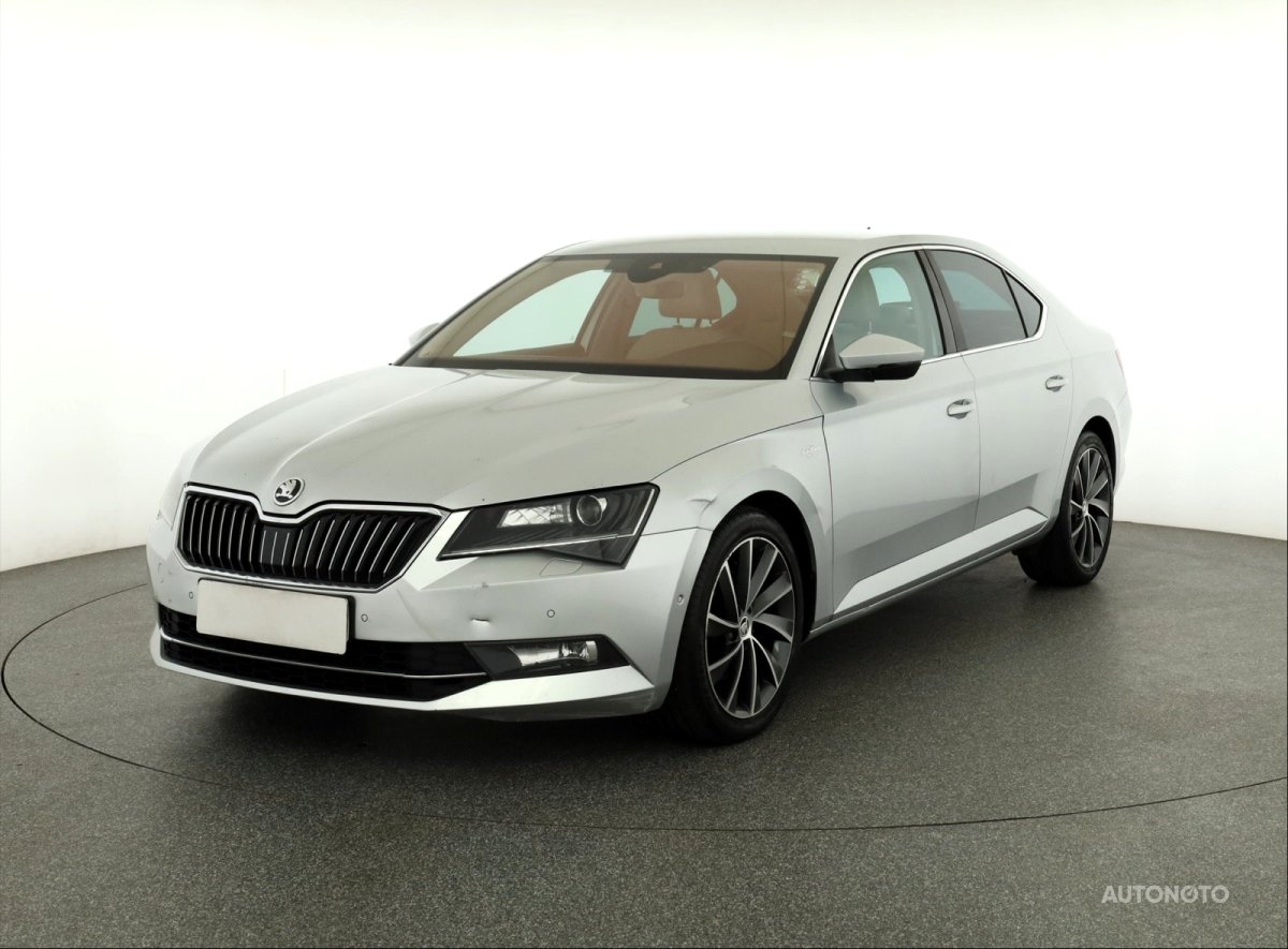 Škoda Superb, 2016 - pohled č. 3