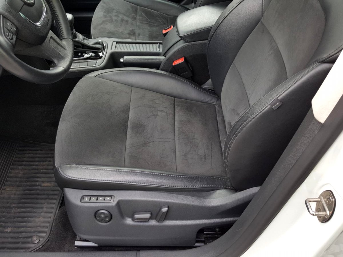 Škoda Superb, 2012 - pohled č. 10