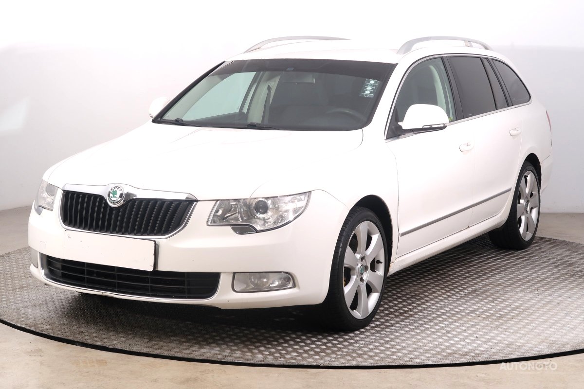 Škoda Superb, 2010 - pohled č. 3