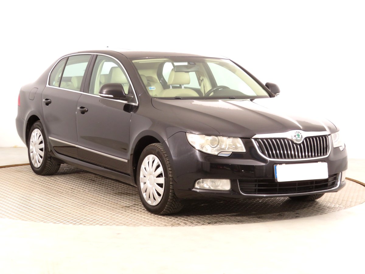 Škoda Superb, 2010 - celkový pohled