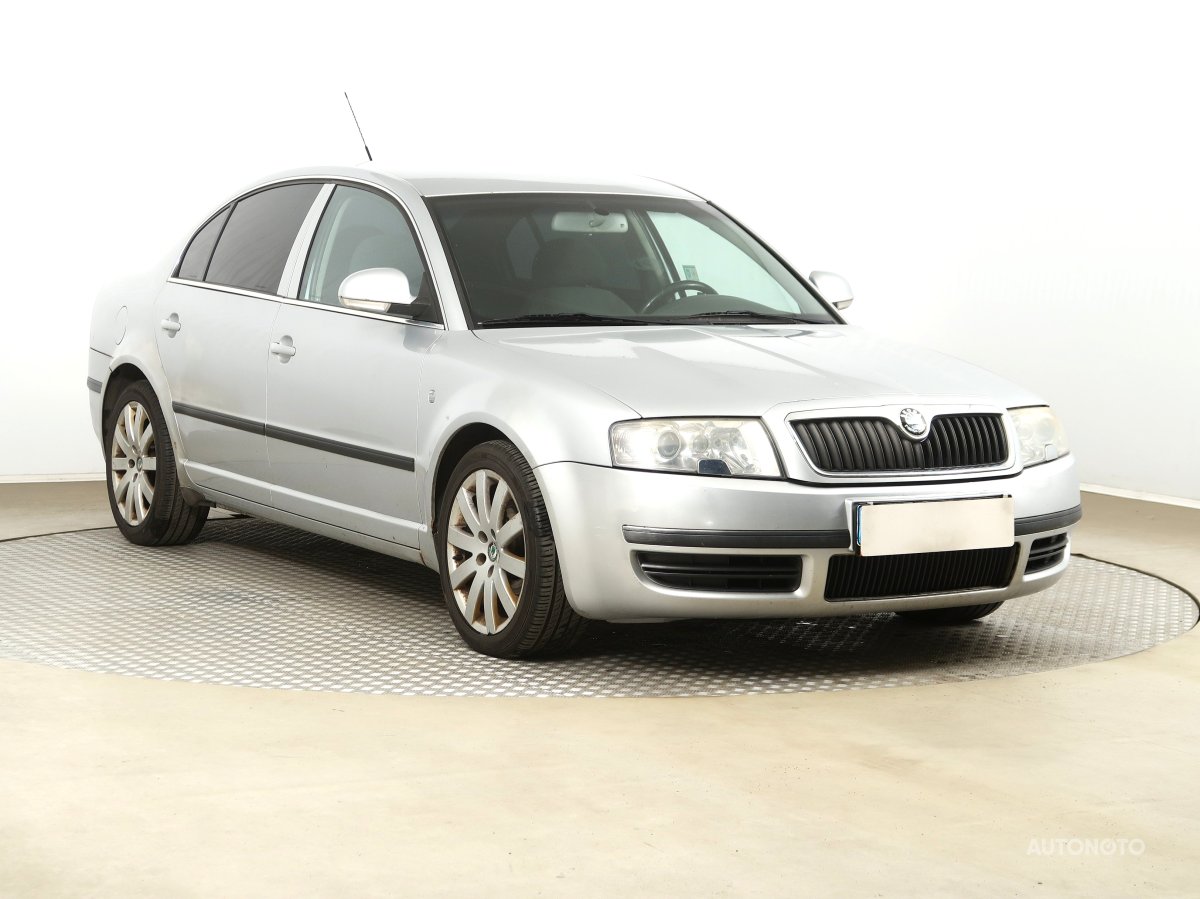 Škoda Superb, 2007 - celkový pohled