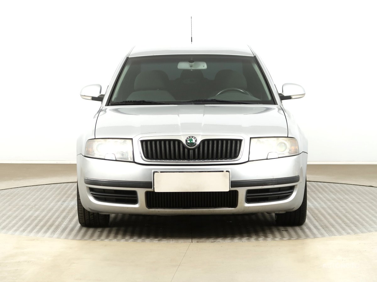 Škoda Superb, 2007 - pohled č. 2