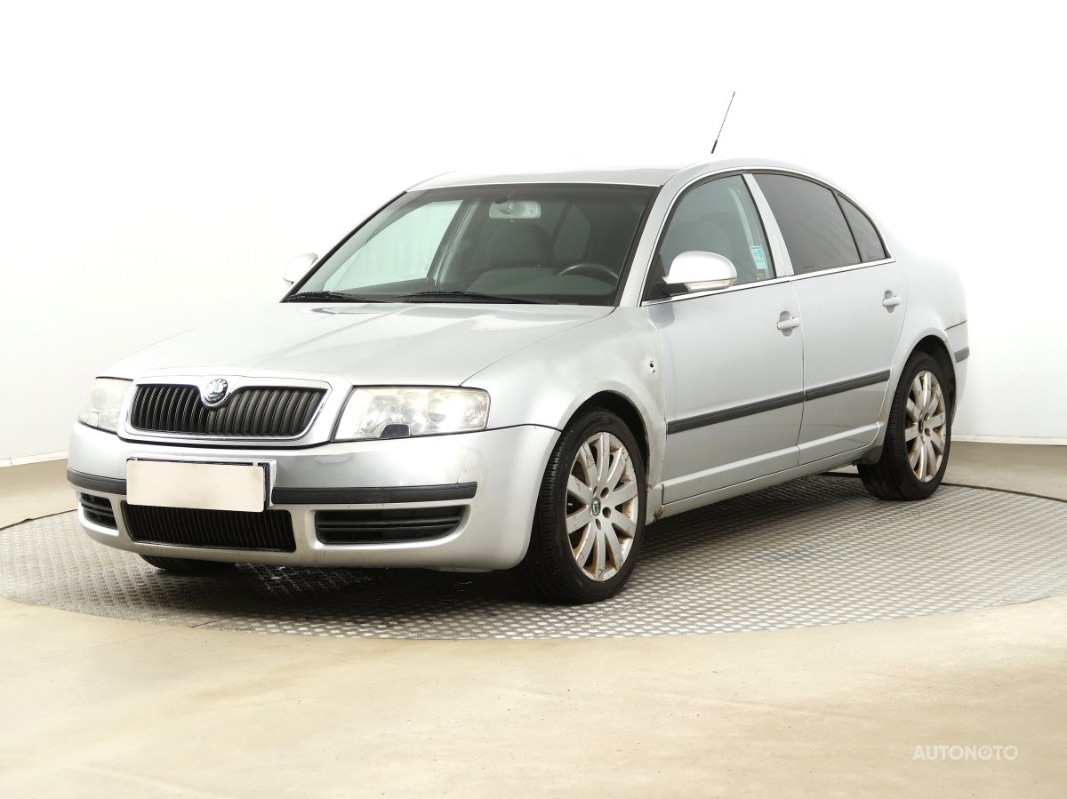 Škoda Superb, 2007 - pohled č. 3