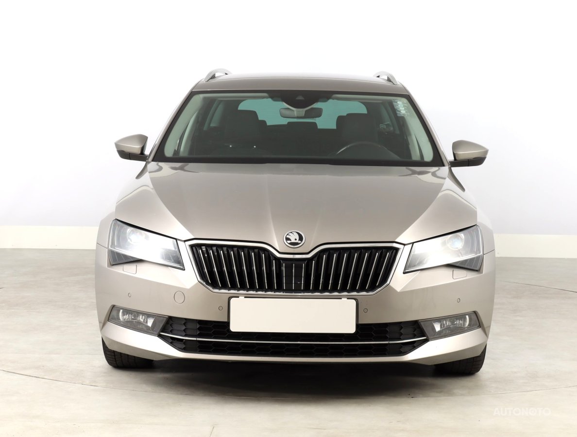 Škoda Superb, 2016 - pohled č. 2