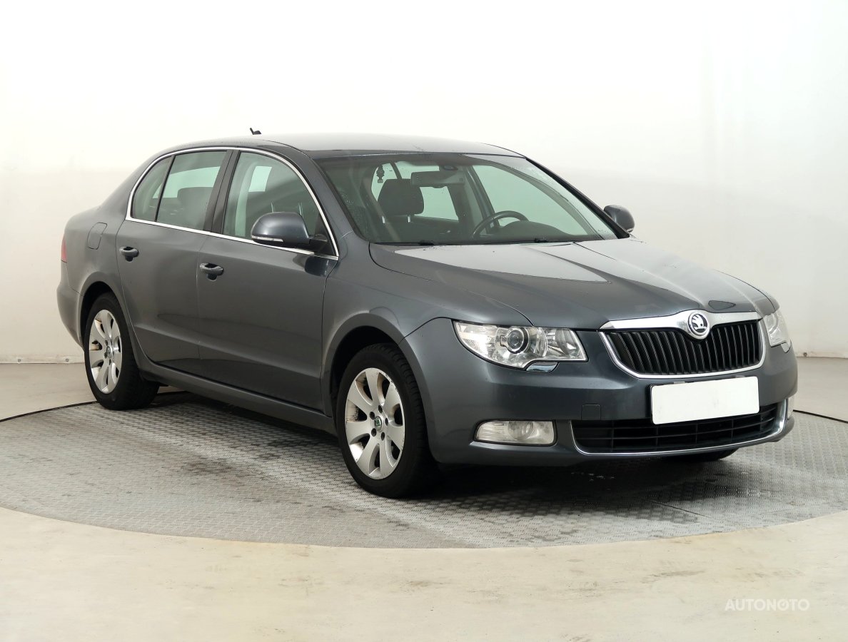 Škoda Superb, 2009 - celkový pohled