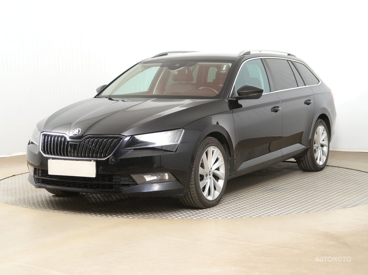 Škoda Superb, 2016 - pohled č. 3