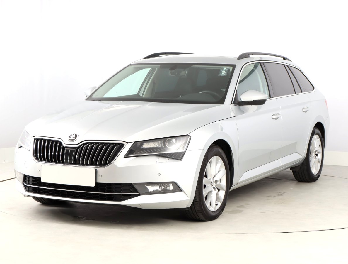 Škoda Superb, 2016 - pohled č. 3