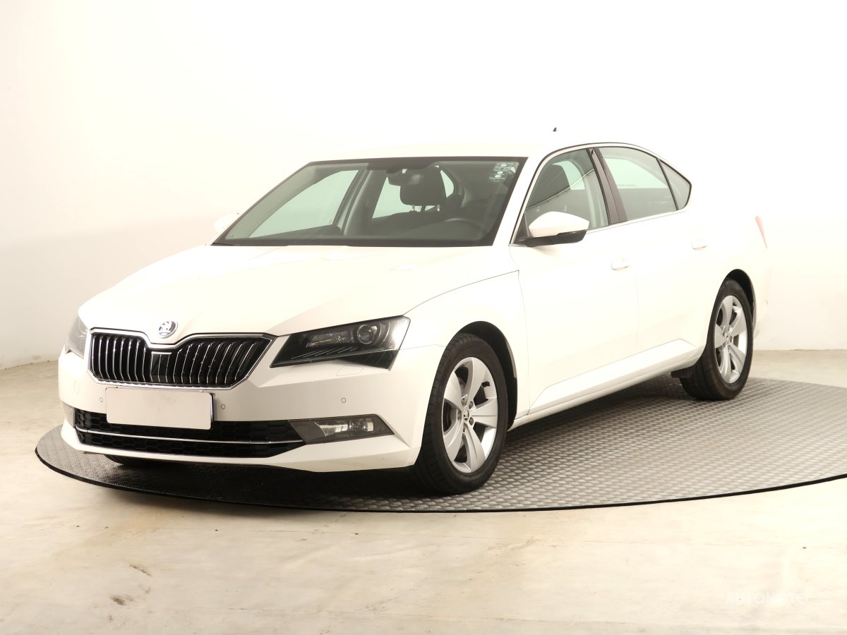 Škoda Superb, 2017 - pohled č. 3