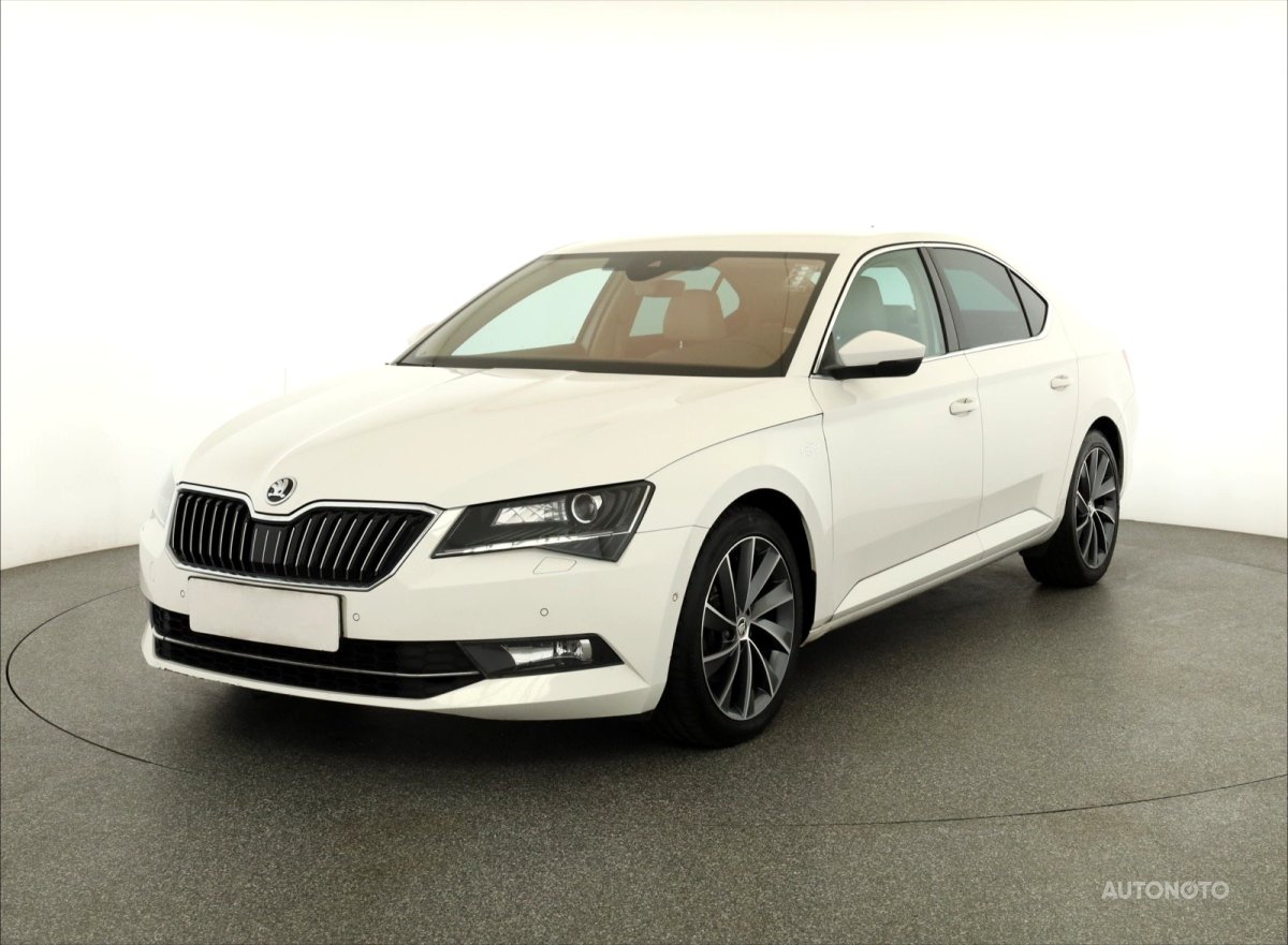 Škoda Superb, 2015 - pohled č. 3