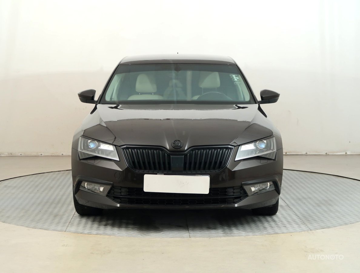 Škoda Superb, 2016 - pohled č. 2