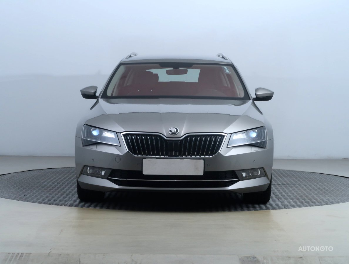 Škoda Superb, 2016 - pohled č. 2