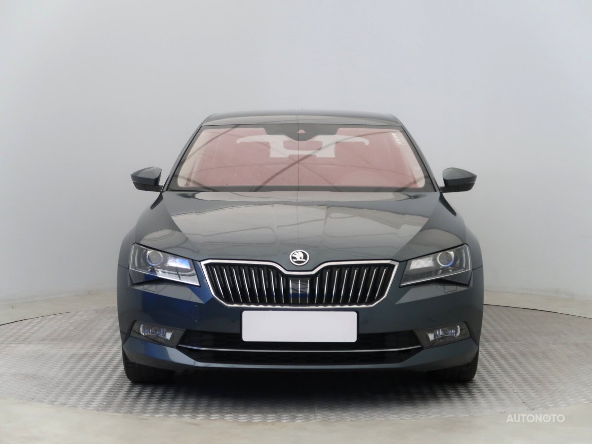 Škoda Superb, 2017 - pohled č. 2