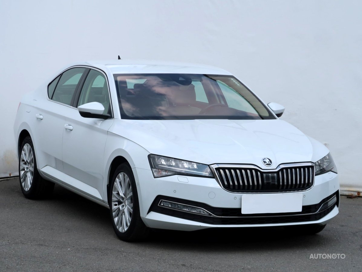 Škoda Superb, 2019 - celkový pohled