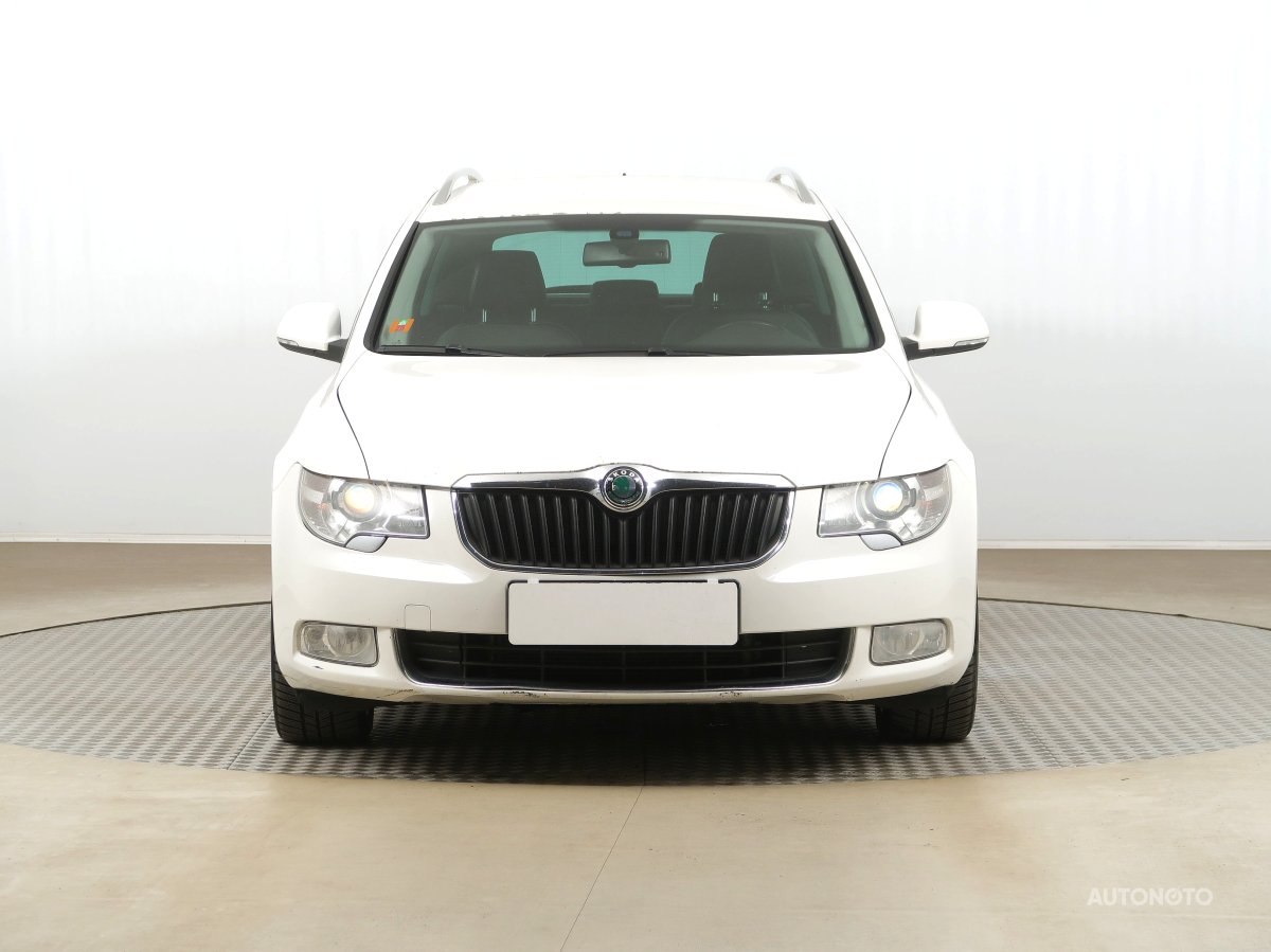 Škoda Superb, 2010 - pohled č. 2