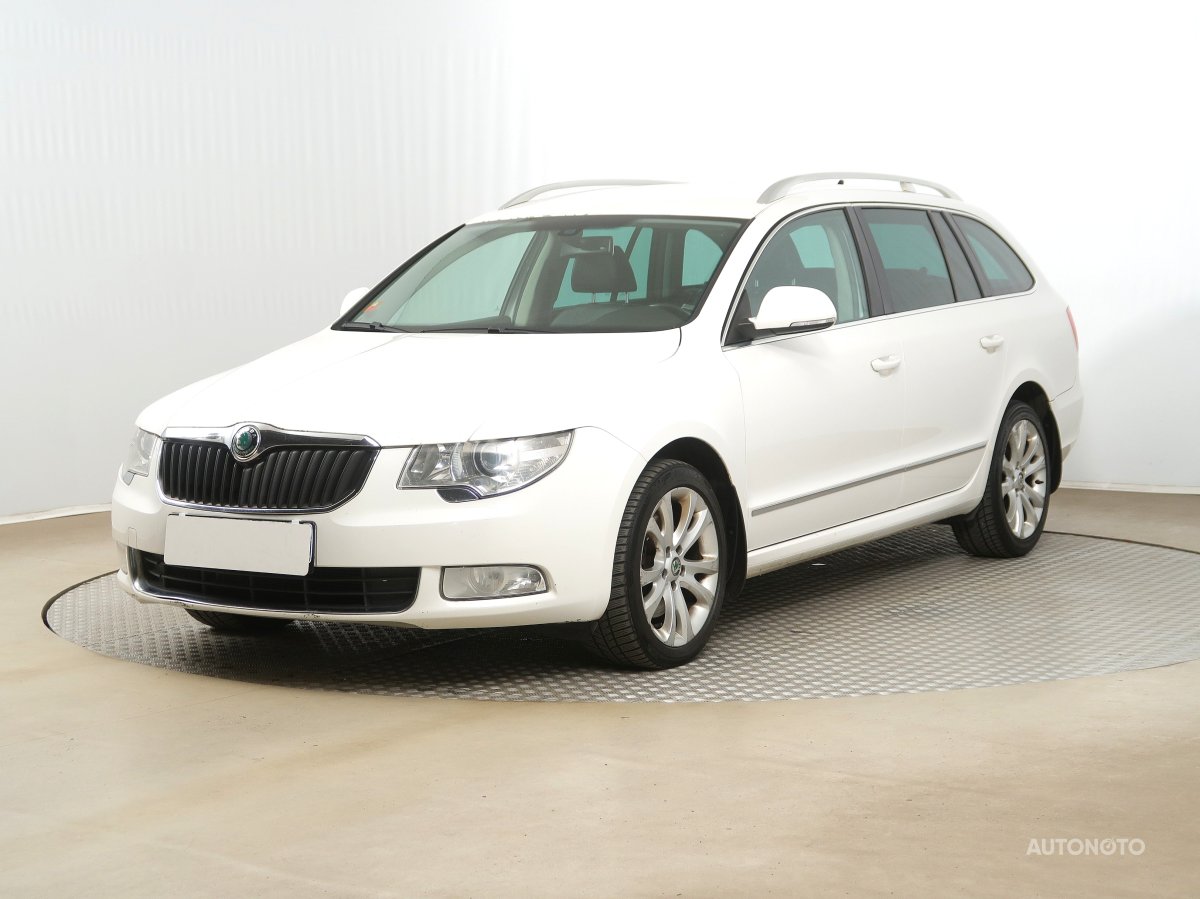Škoda Superb, 2010 - pohled č. 3