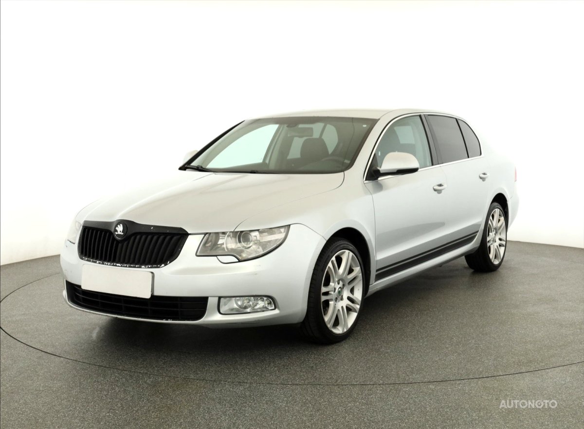 Škoda Superb, 2010 - pohled č. 3