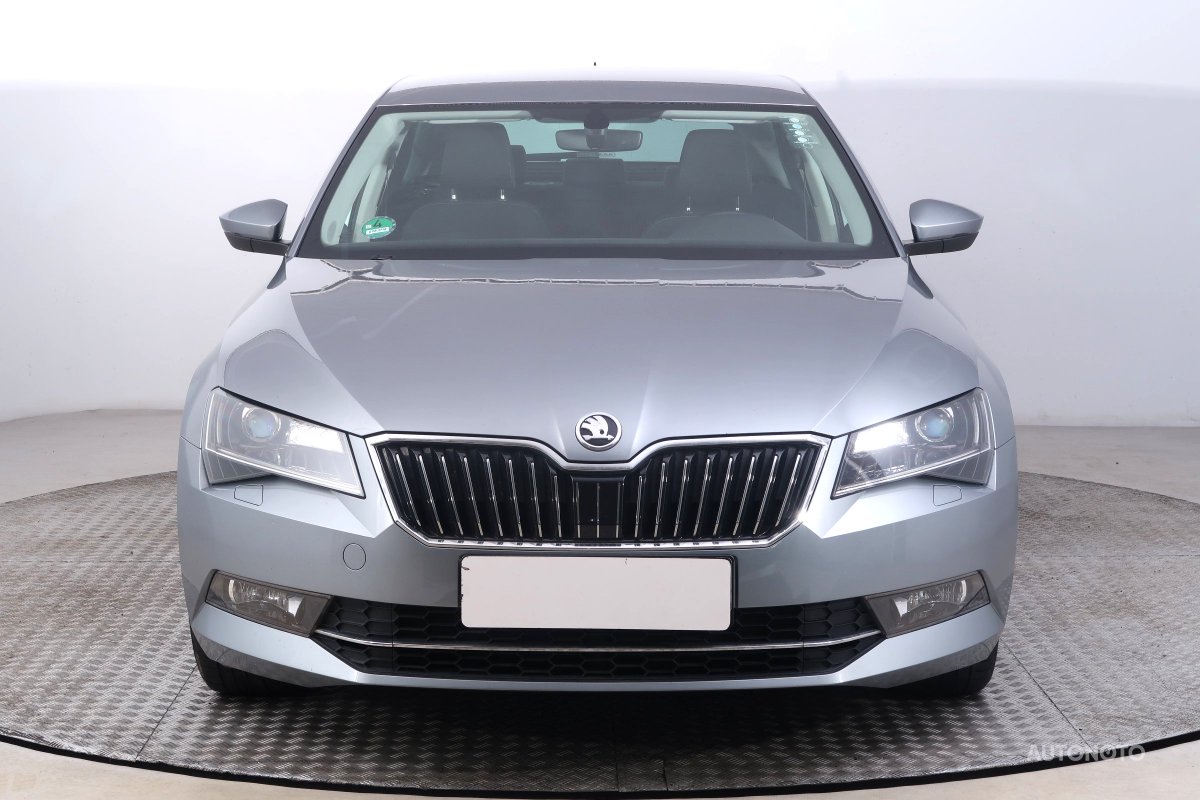 Škoda Superb, 2016 - pohled č. 2