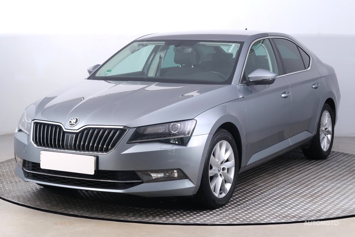 Škoda Superb, 2016 - pohled č. 3