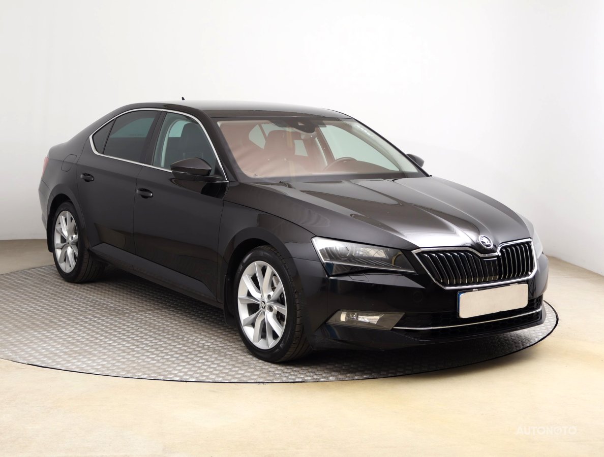 Škoda Superb, 2015 - celkový pohled
