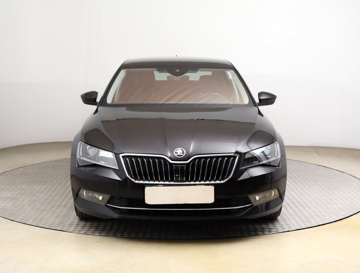 Škoda Superb, 2015 - pohled č. 2